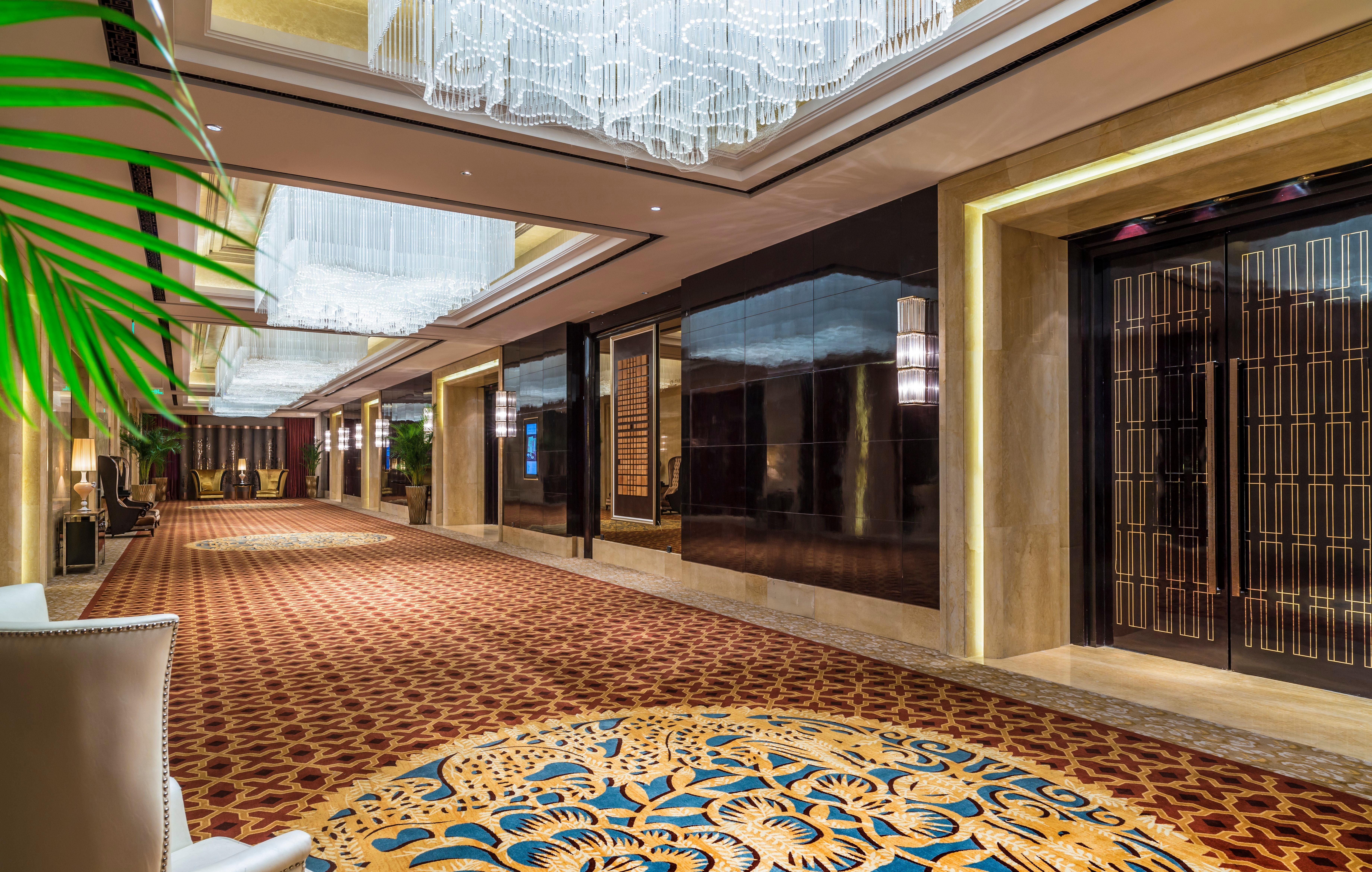 Intercontinental Shijiazhuang By Ihg Hotell Exteriör bild