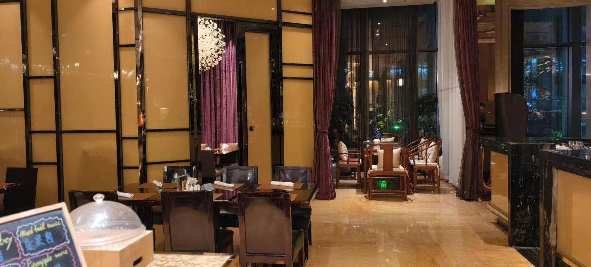 Intercontinental Shijiazhuang By Ihg Hotell Exteriör bild
